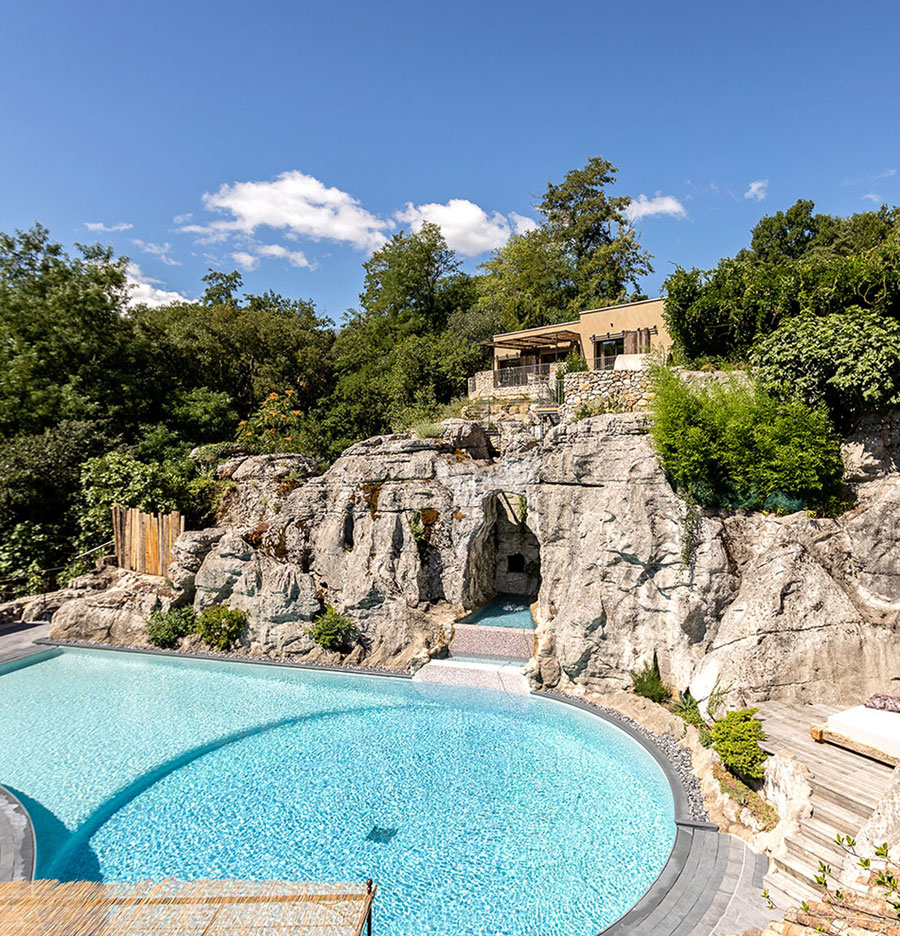 L'espace piscine du Domaine C4